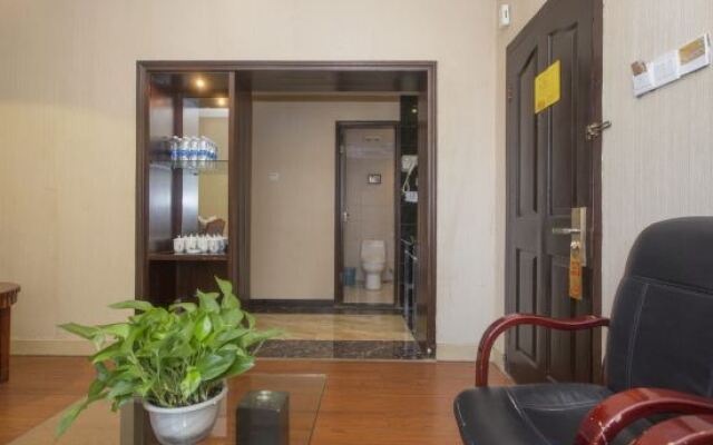 Yijing Business Hotel