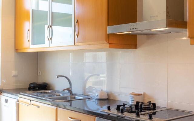 Foz Village Beach by Rent4all