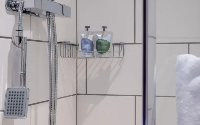 Kings House by Karah Boutiques