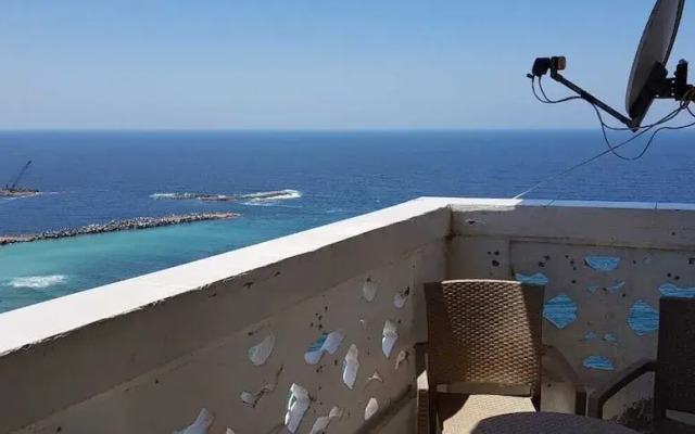 luxury apartment CBD beach view Hilton