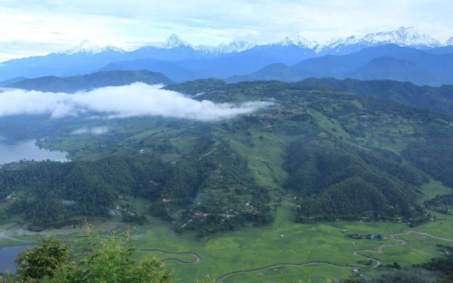 Rupakot Resort