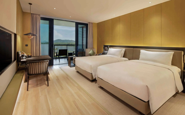 DoubleTree Resort by Hilton Hainan – Xinglong Lake - фото 4