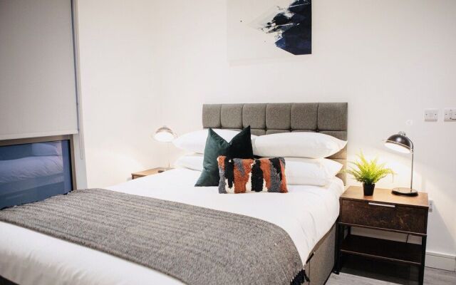 The City Chic Boutique Apartments