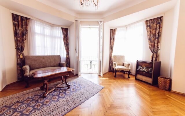 Hotel Carinthia Velden