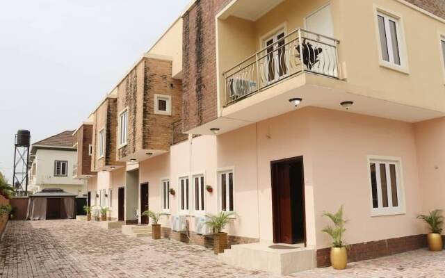 Westwing Hotels and Apartments Lekki