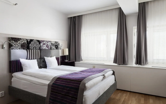 Solna Park & Hotel