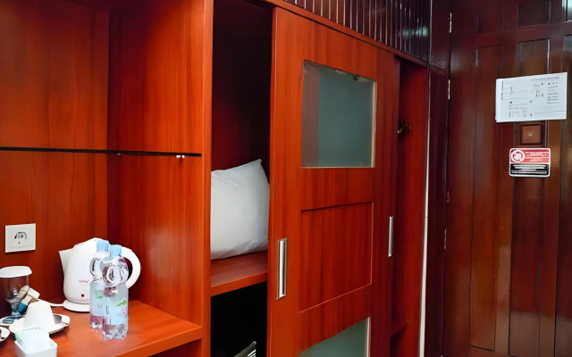 Sutan Raja Hotel & Convention Palu