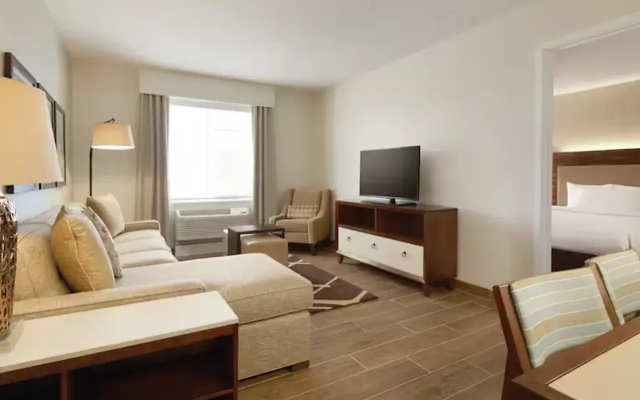 Homewood Suites By Hilton Newport Cincinnati