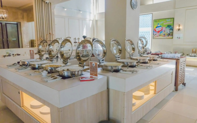 Balcony Courtyard Si Racha Hotel & Serviced Apartments