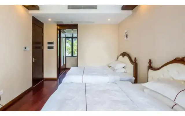 Moon River Sunshine Villa