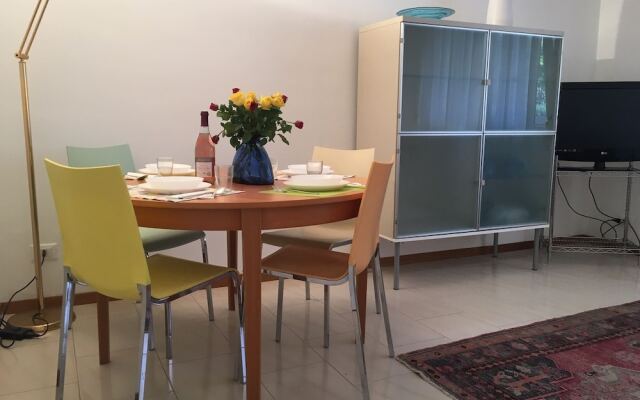 Matteo's Flat Close To Portosole