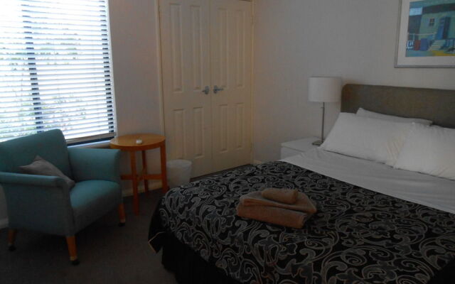 Como Waters Bed & Breakfast