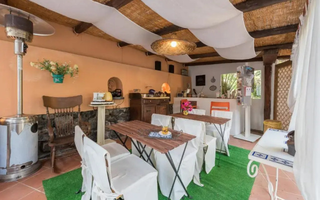 Villa Mariella Pittorino B&B