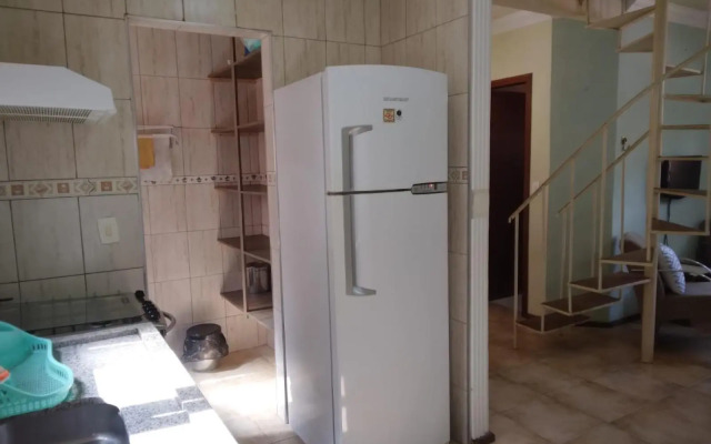 Apartamento Duplex a 100 metros da Praia de Boracéia