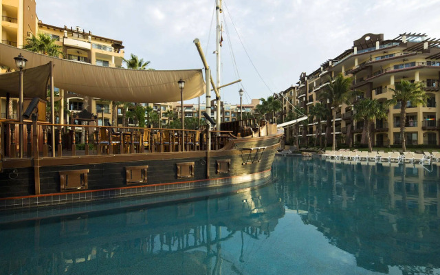 Villa del Arco Residences