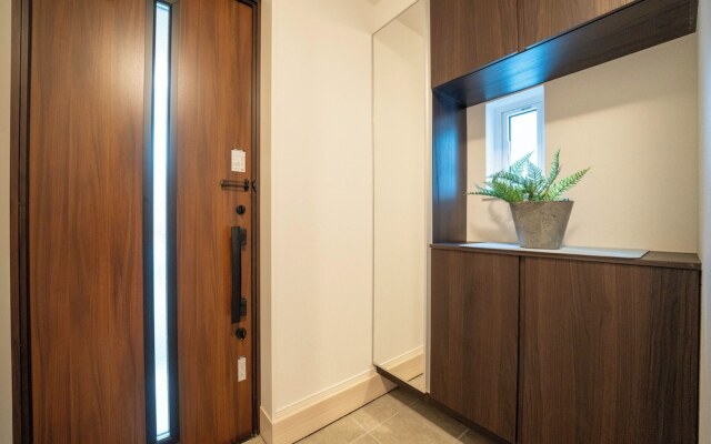 Lumiere Enclave