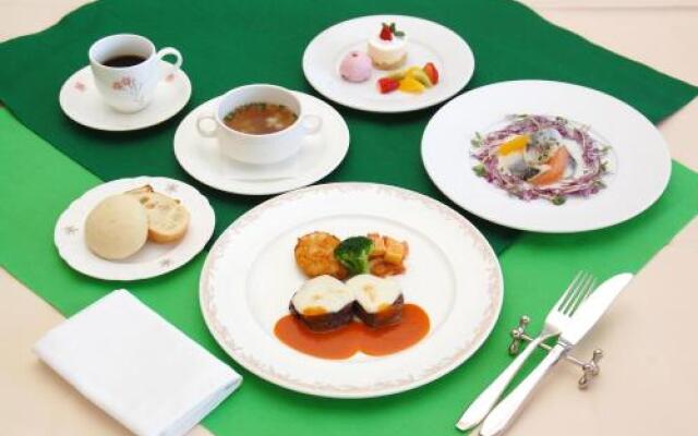 Yatsugatake Lodge Atelier Hotel