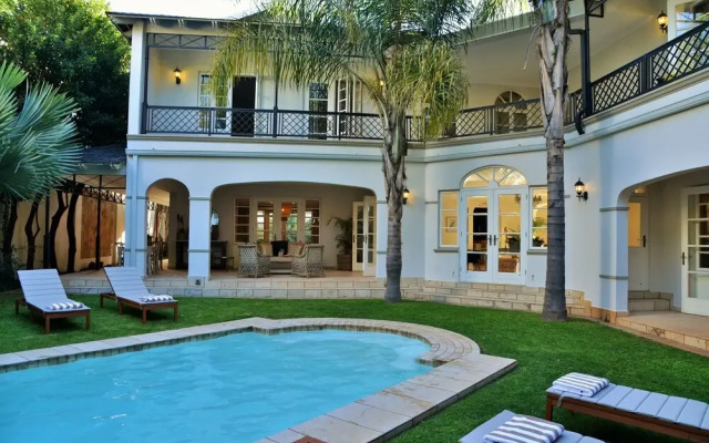 Mont d'Or Sandton Villas