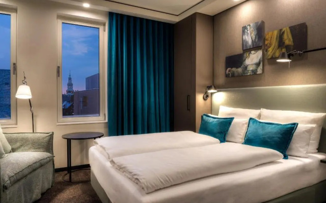 Motel One Amsterdam - Waterlooplein