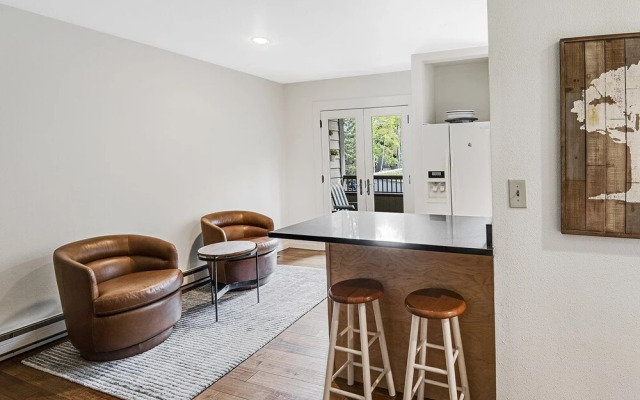 Coldstream Townhome 7