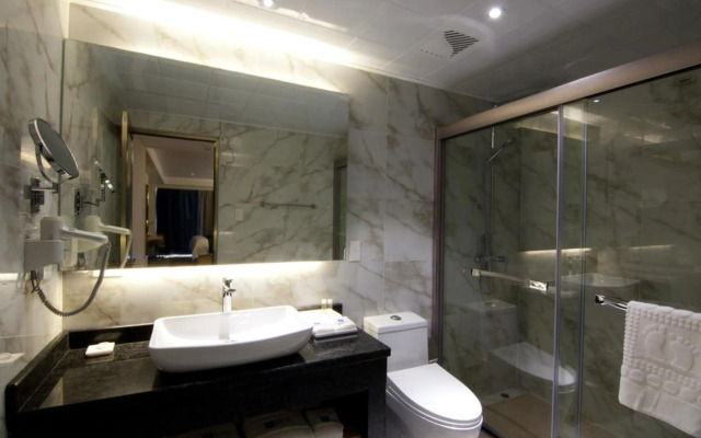 LYZ Business Hotel