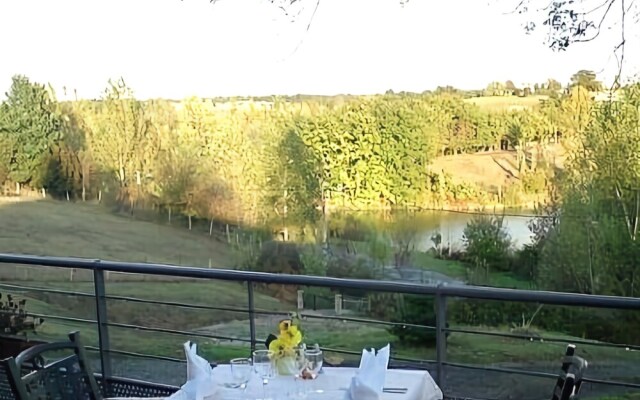 L'Hostellerie des Lacs
