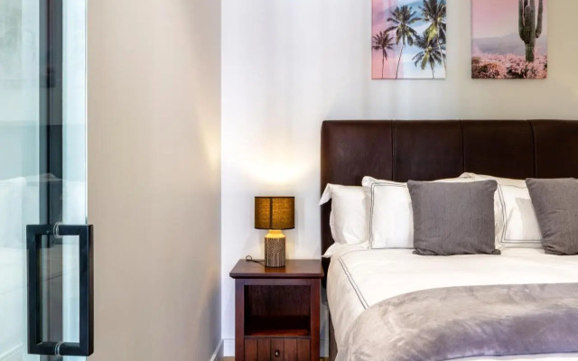 Alimama Spaces: the Breezy Way Ellipse