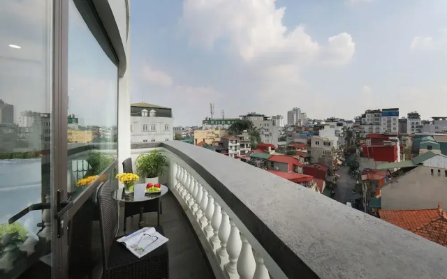 Hanoi Plaza Suite  & Spa