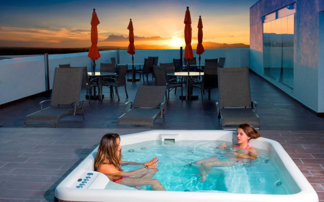 Holiday Inn Express Queretaro by IHG