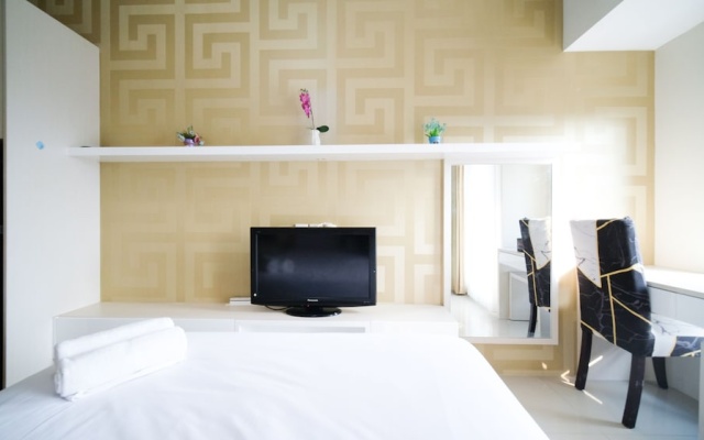 Best Choice And Comfy Studio At Orchard Supermall Mansion Apartment – Guest Rooms – Surabaya