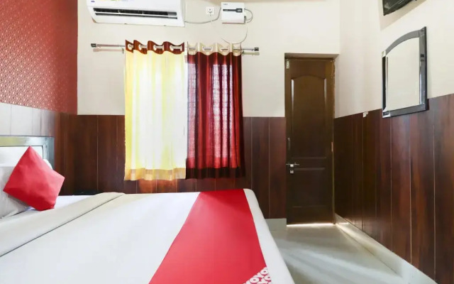 Hotel Moon Light by OYO Rooms