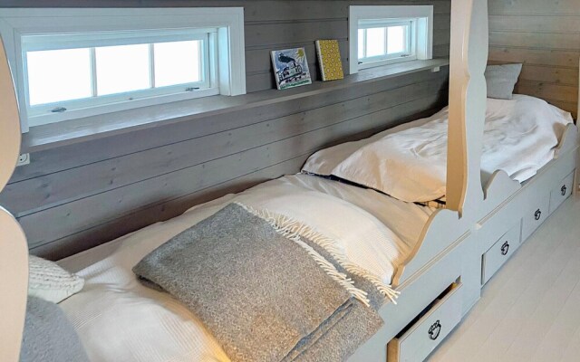 Nice Home in Ål With Wifi and 4 Bedrooms