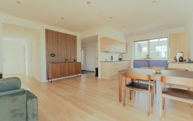 Experience Luxury Living With A Great View