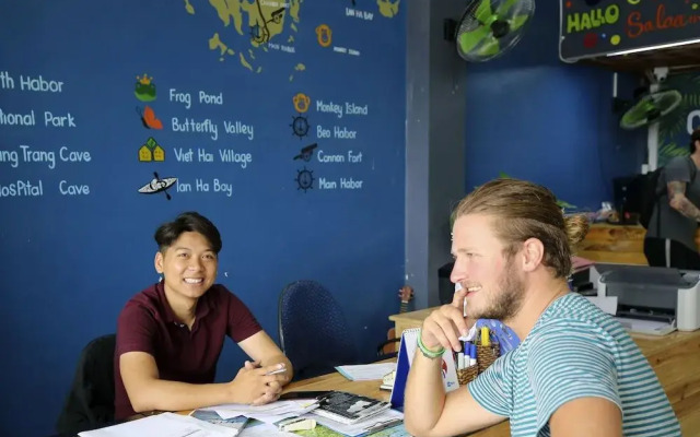 Cat Ba Pod Hostel