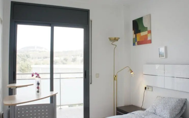 Fira Barcelona View Montjuic Apartments