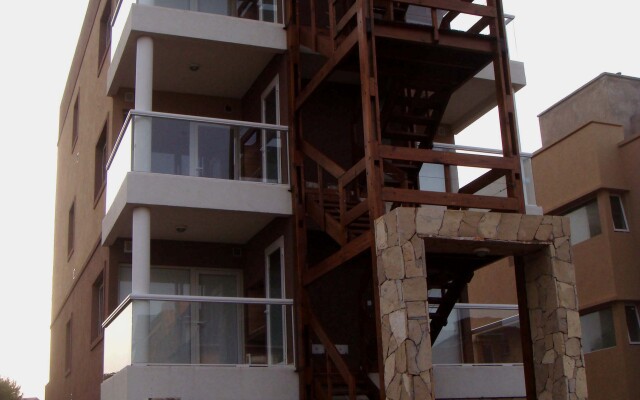 Pinamar Alquilo Departamentos Frente Al Mar 1D