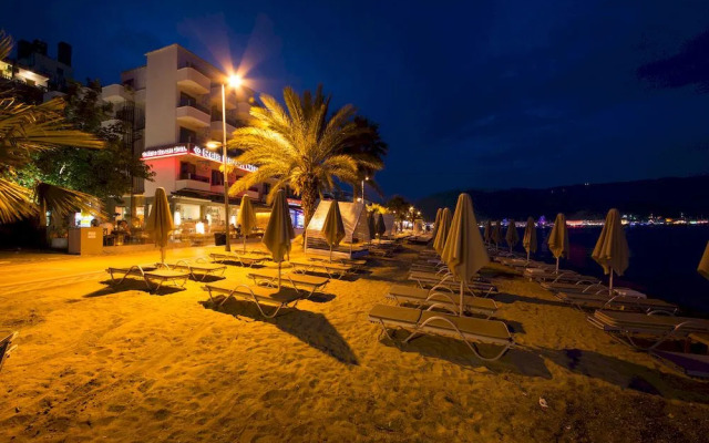Reis Beach Hotel&Restaurant