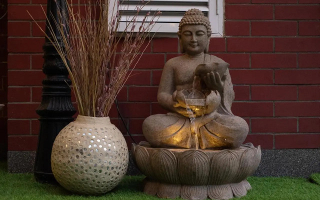 Terrakotta Rishikesh