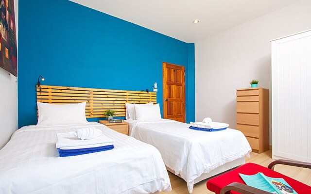 Interstellar Beachfront Villa B