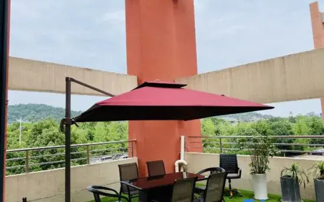Jinjiang Metropolo Hotel Nanjing Jiangjun Dadao Hehai University Branch