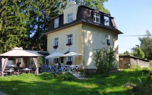 Villa Meteor