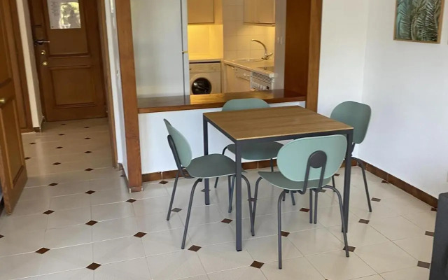 Luminoso apartamento en segunda línea playa 438