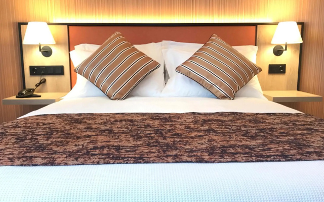 Hotel 3K Porto Aeroporto