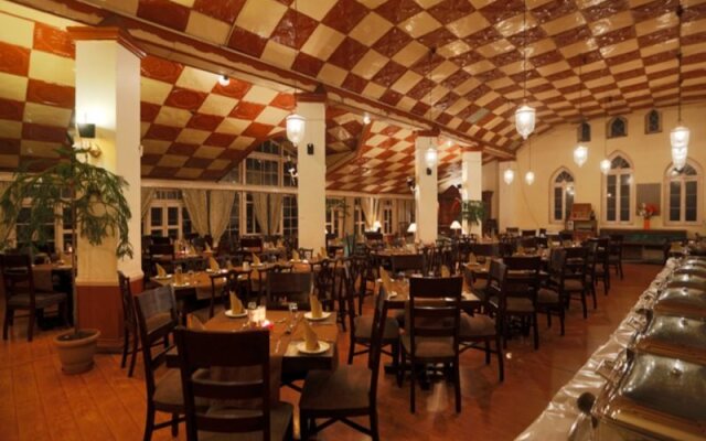 Grand View Hotel Near Bus Stand