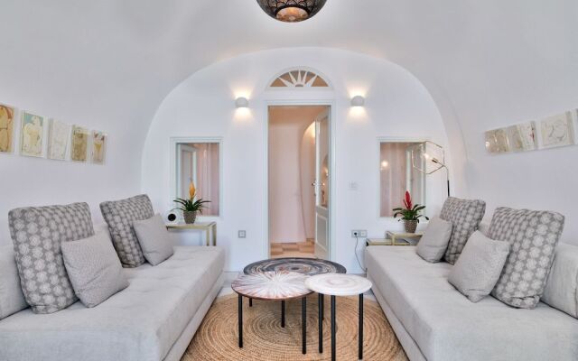 Namaste Suites by Oias Local Cavehouses