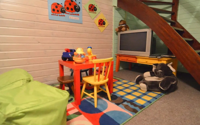 Quaint Villa in Doornspijk With Swimming Pool