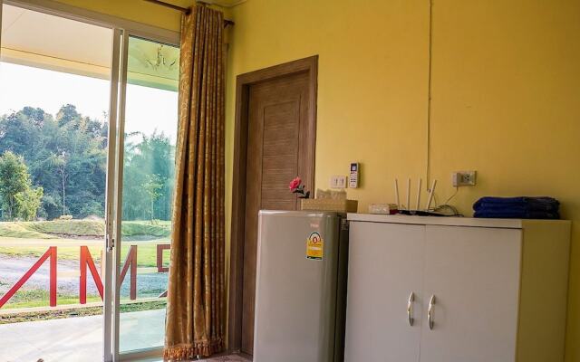 Rim Mae Nam Resort