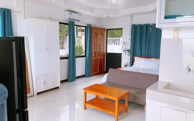 LUNA OSLOB TRAVELLERS INN - Beach Front