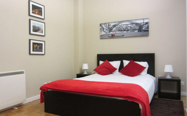 Low Cost Tourist Apartments Casa da Música