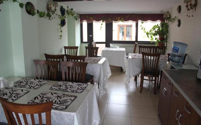 Asmali Hotel